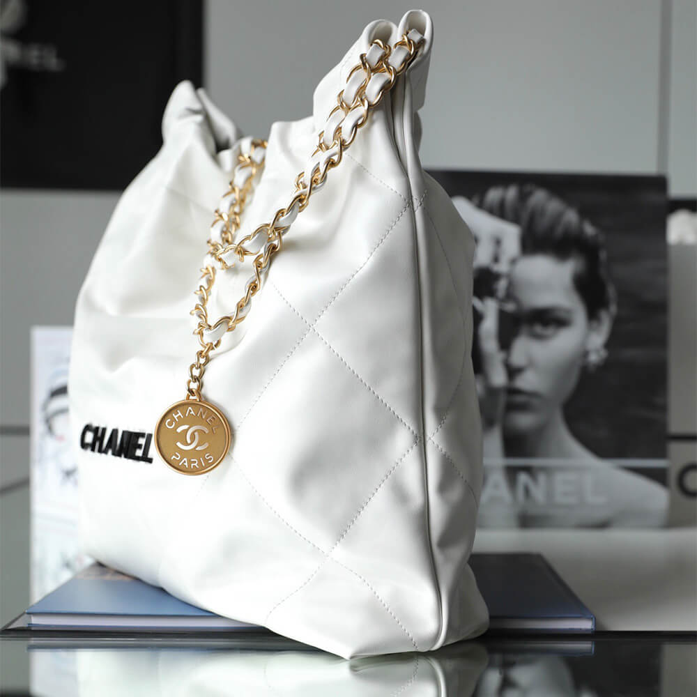 CHANEL 22 HANDBAG(high-end grade) - Top Club