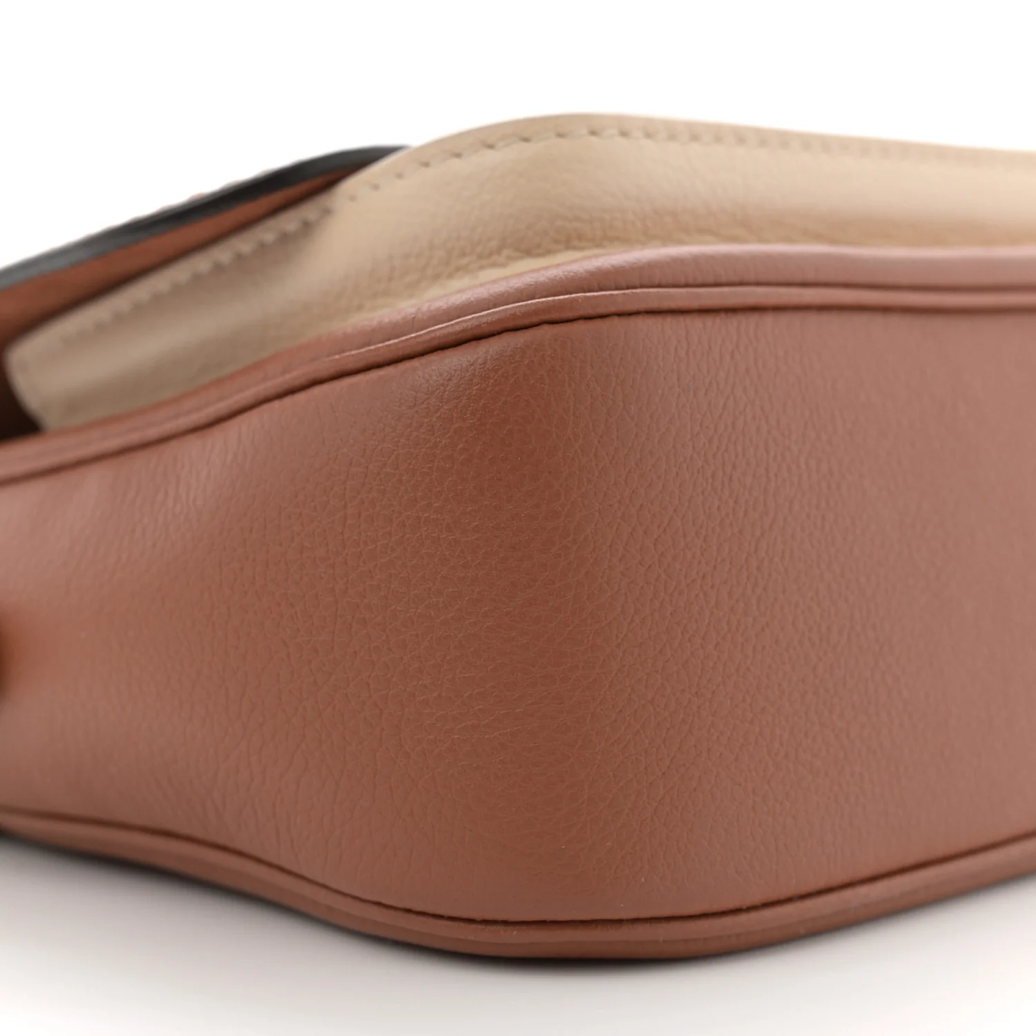 Grained Calfskin Lockme Tender Chataigne Brown - Top Club