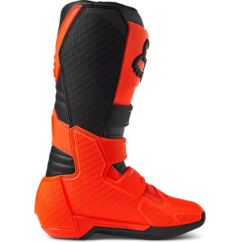 Complete boots