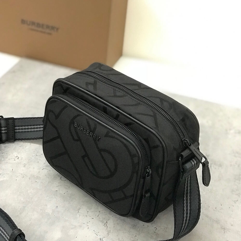 Burberry Paddy Bag - Top Club