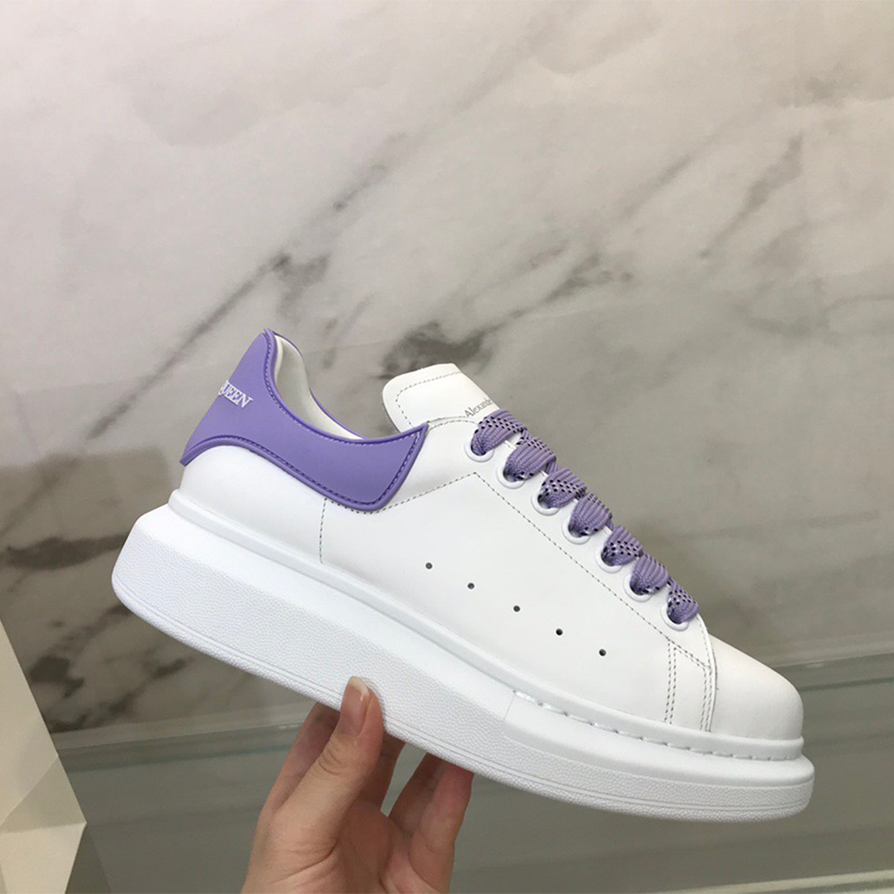 Alexander McQueen'Larry'sneakers (Replica) - Sneaker Replica Workshop
