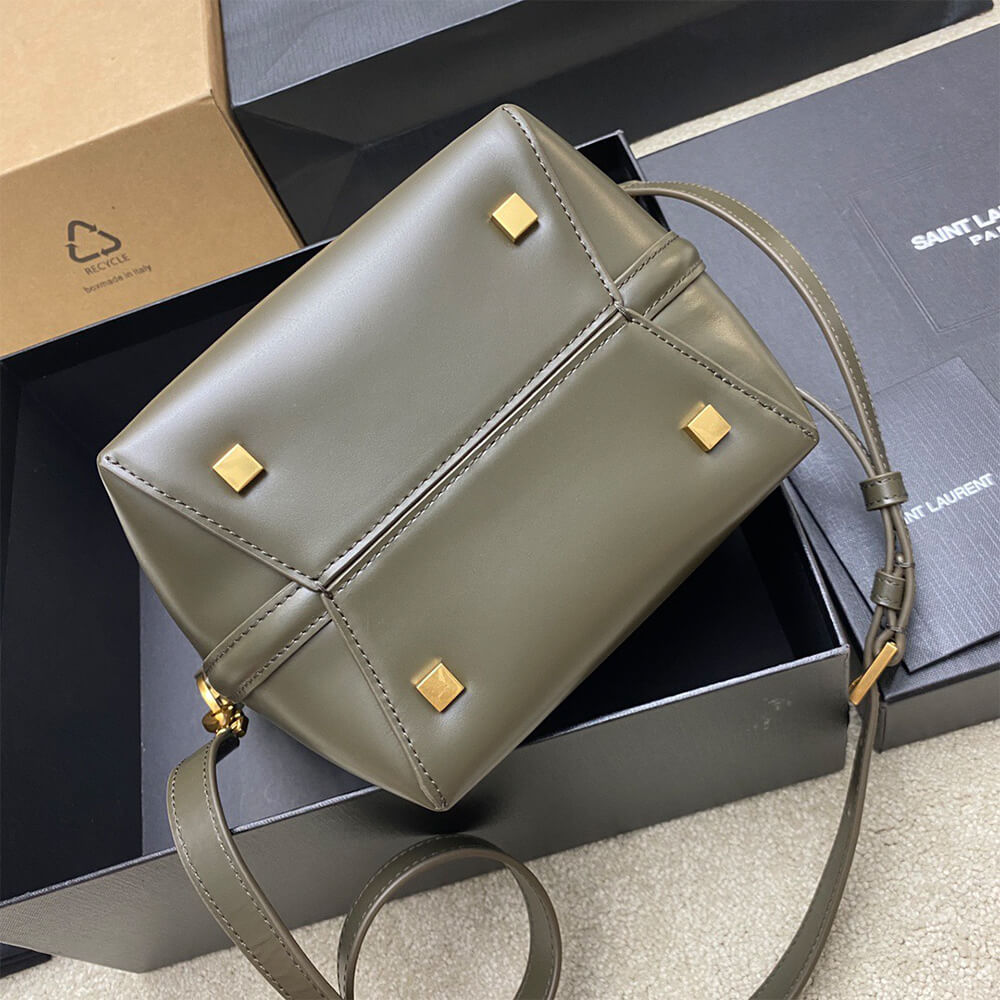 YSL LE 37 small in shiny leather - Top Club