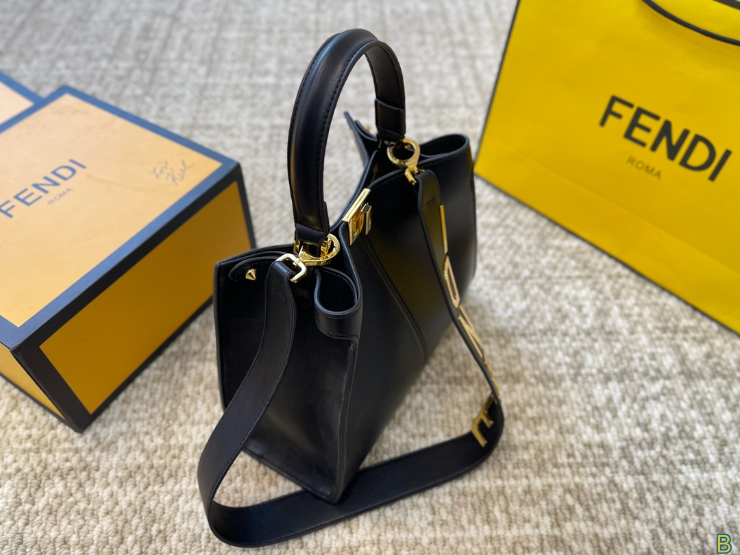 Fen Peekaboo new arrival tote bag size : 30*24 cm - Top Club