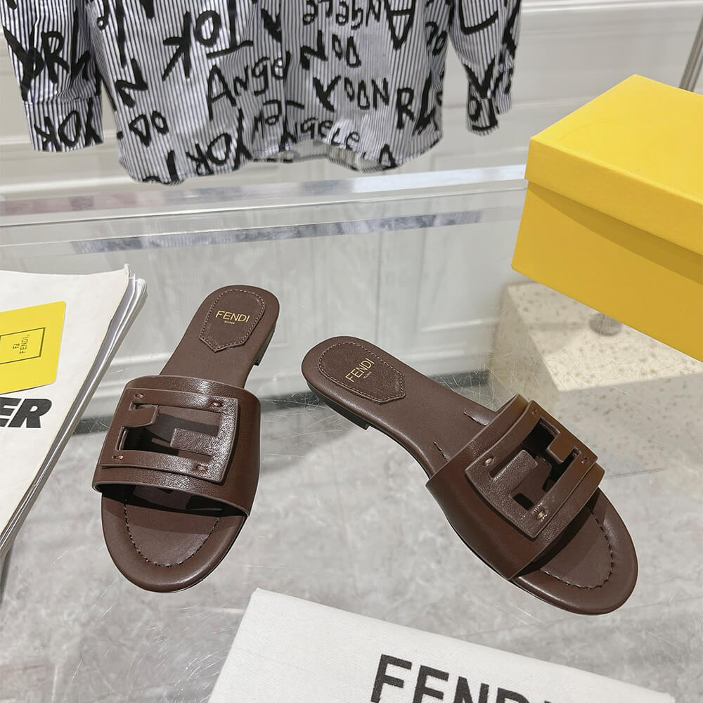 Fendi Baguette Slides - Top Club