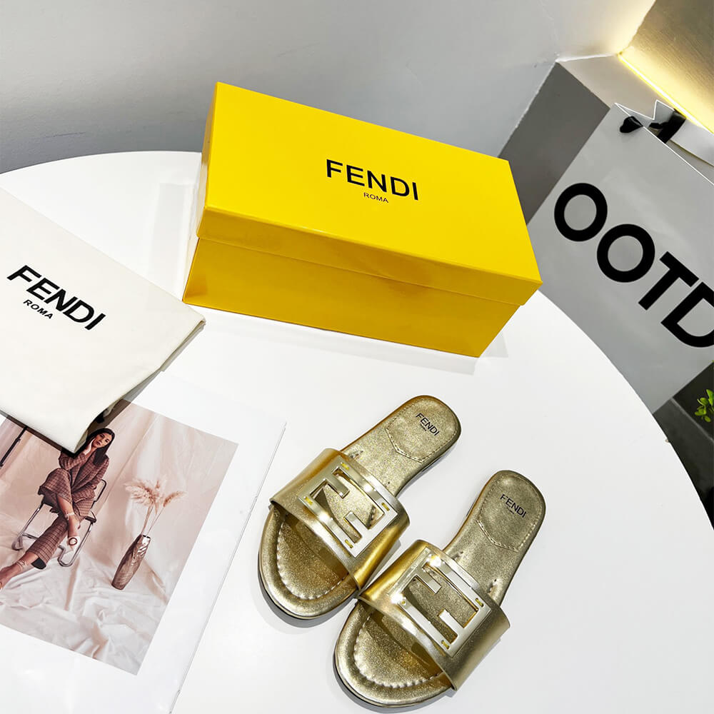 Fendi Baguette Slides - Top Club