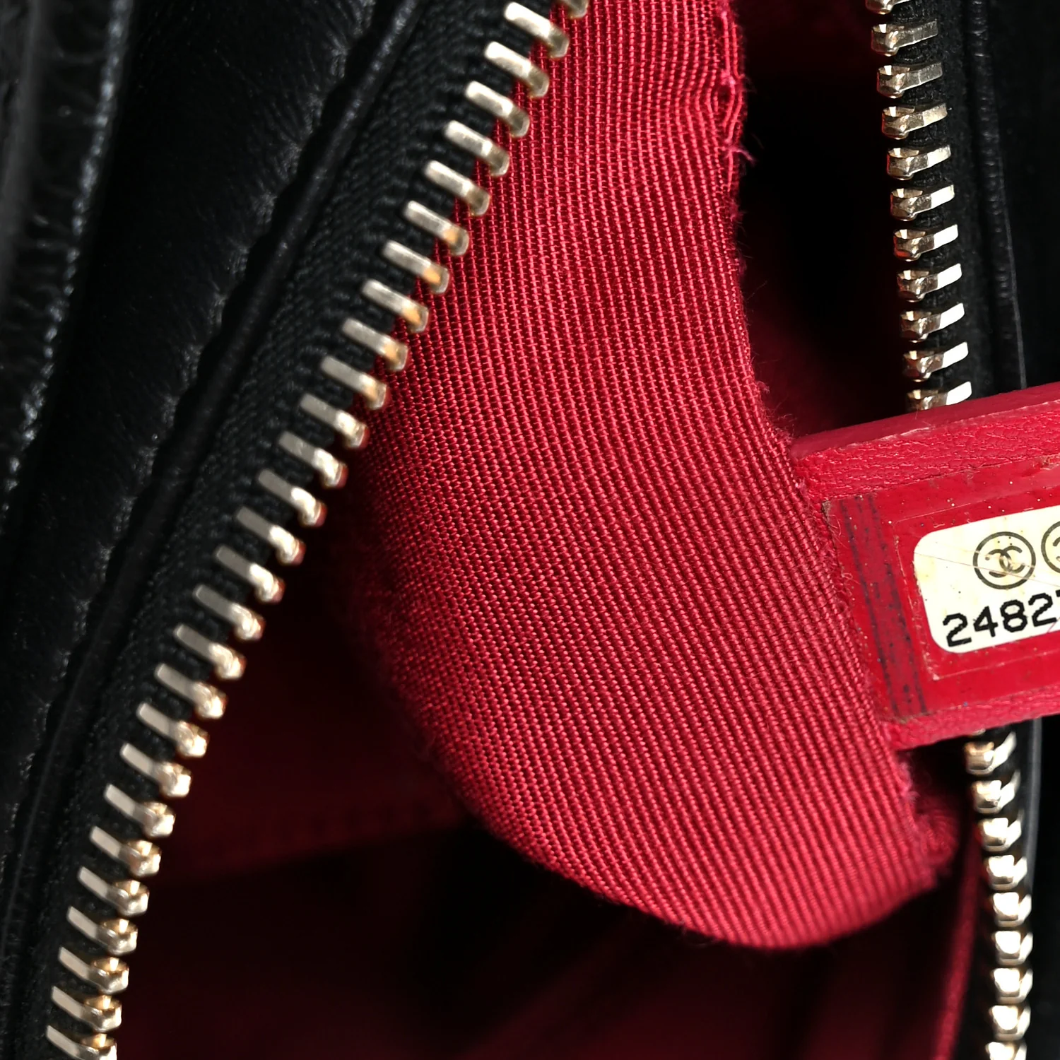 Aged Calfskin Quilted Small Gabrielle Hobo Black - Top Club