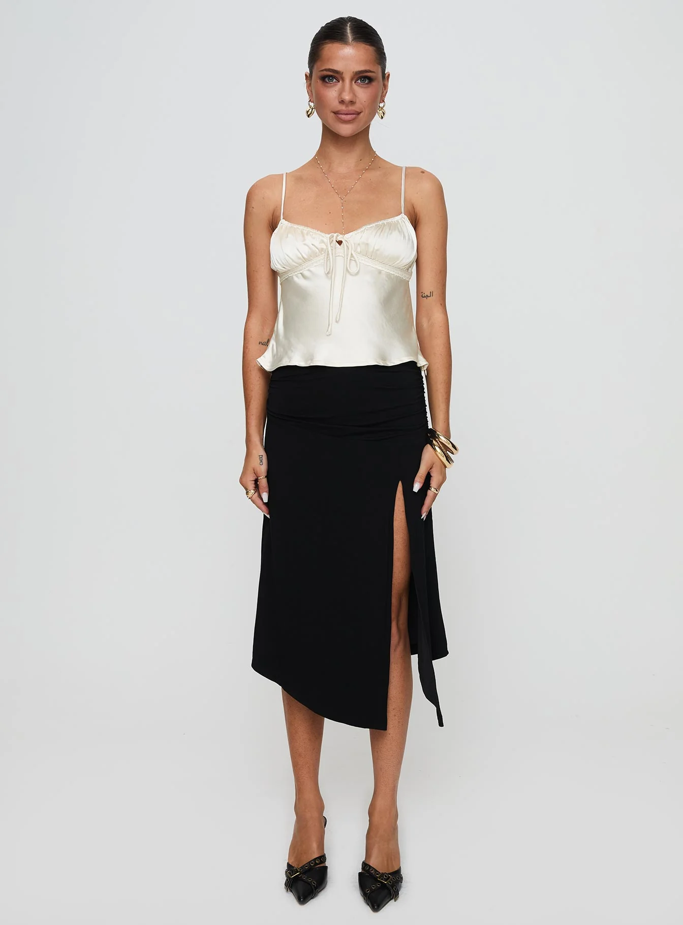Venissa Ruched Midi Skirt Black