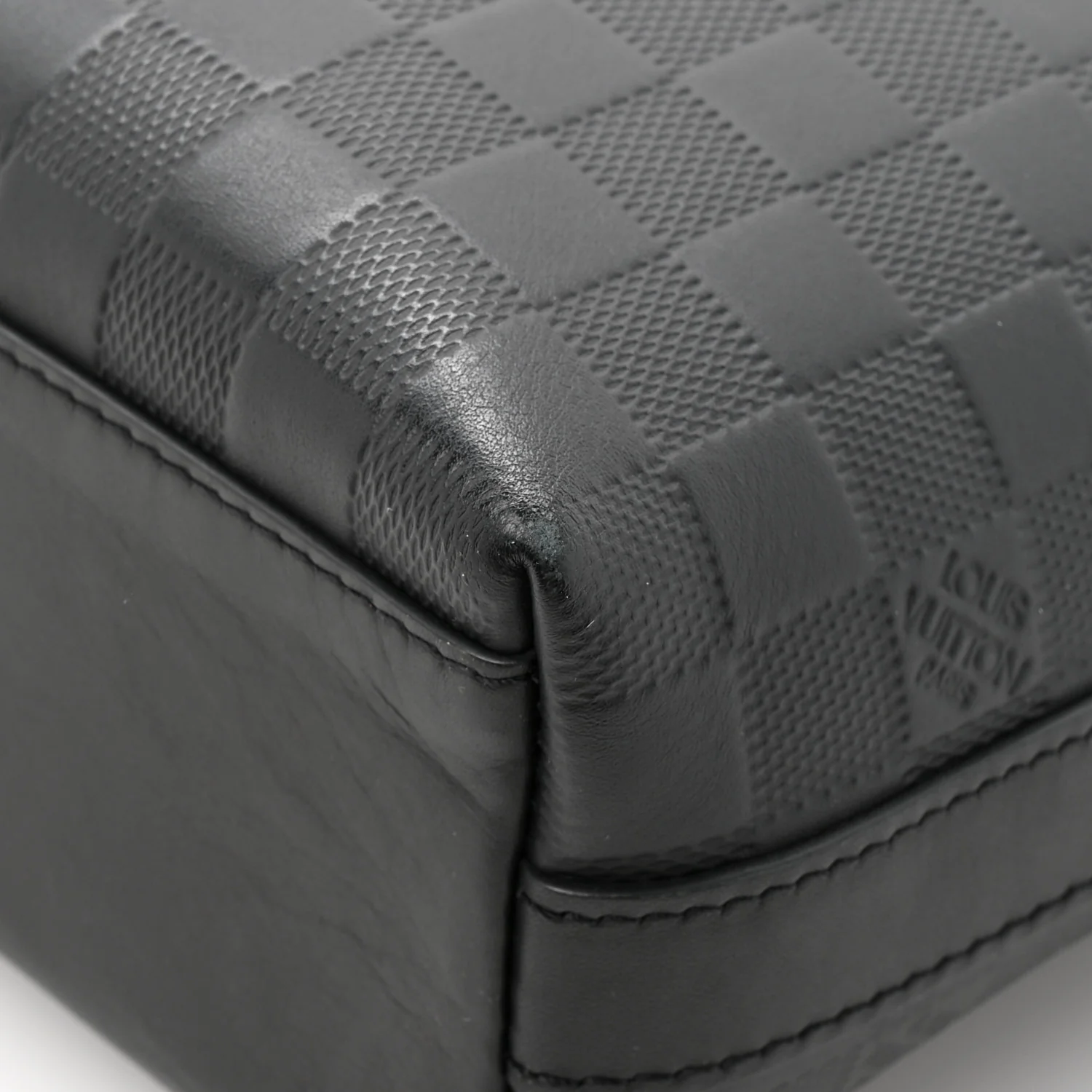 Damier Infini Messenger PM Onyx - Top Club