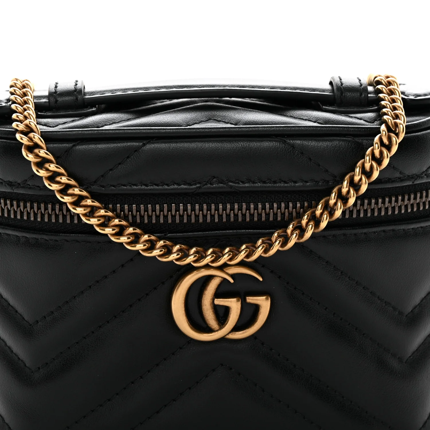 Calfskin Matelasse Chevron Mini GG Marmont Top Handle Bag Black - Top Club
