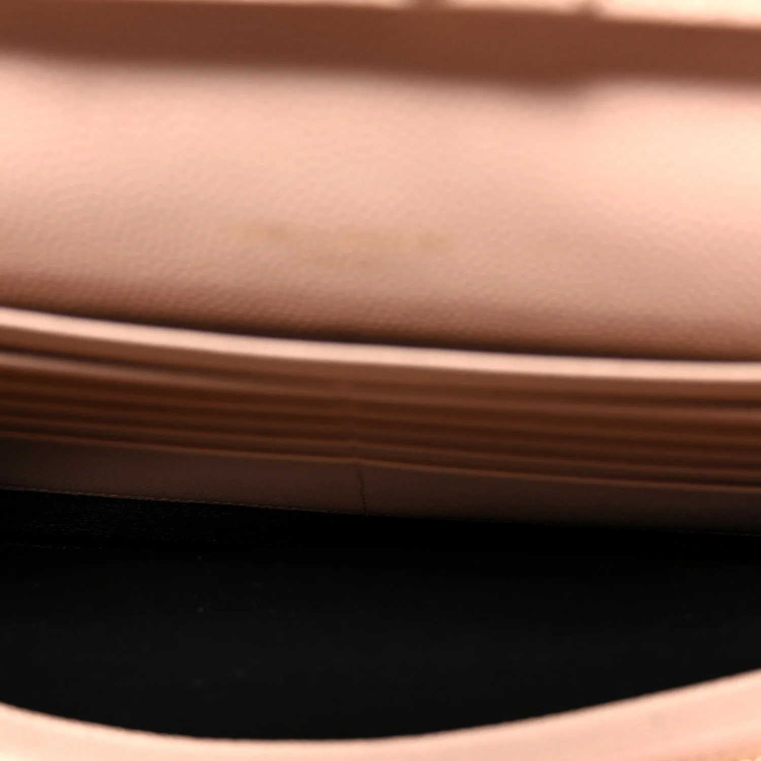 Grain De Poudre Matelasse Chevron Monogram Chain Wallet Pale Pink - Top Club