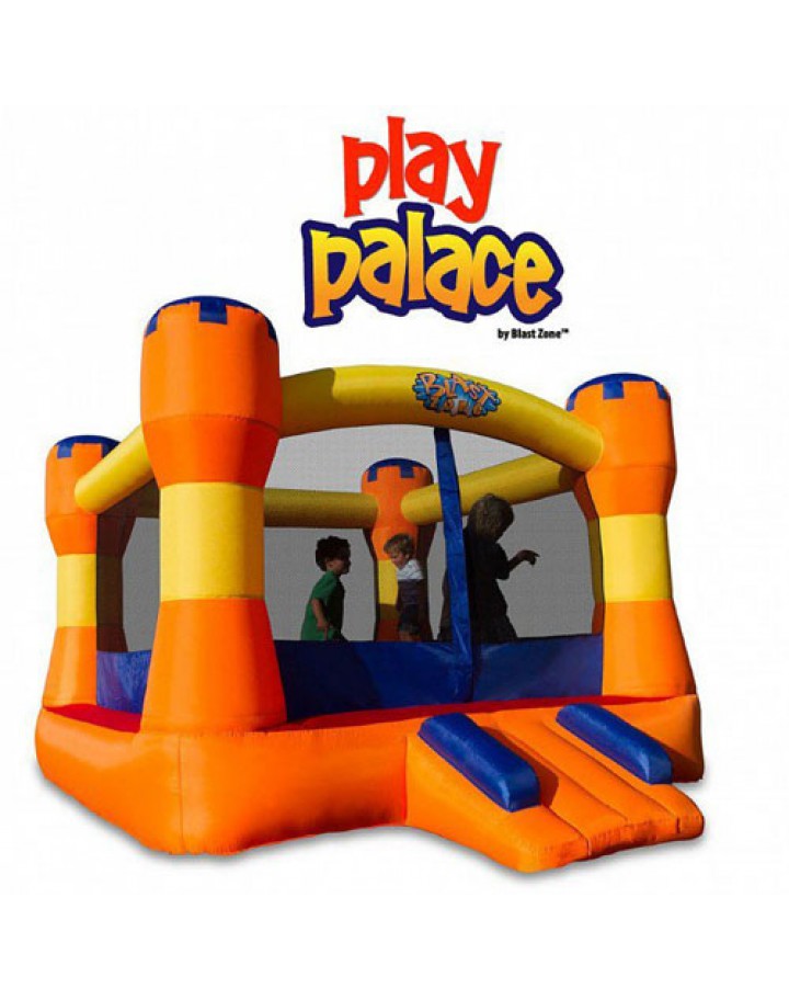 Play Palace Inflatable Bounce House from Blast Zone