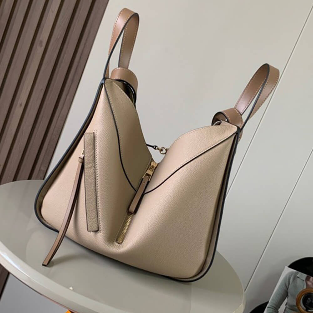 LOEWE Small Hammock bag in soft grained calfskin - Top Club