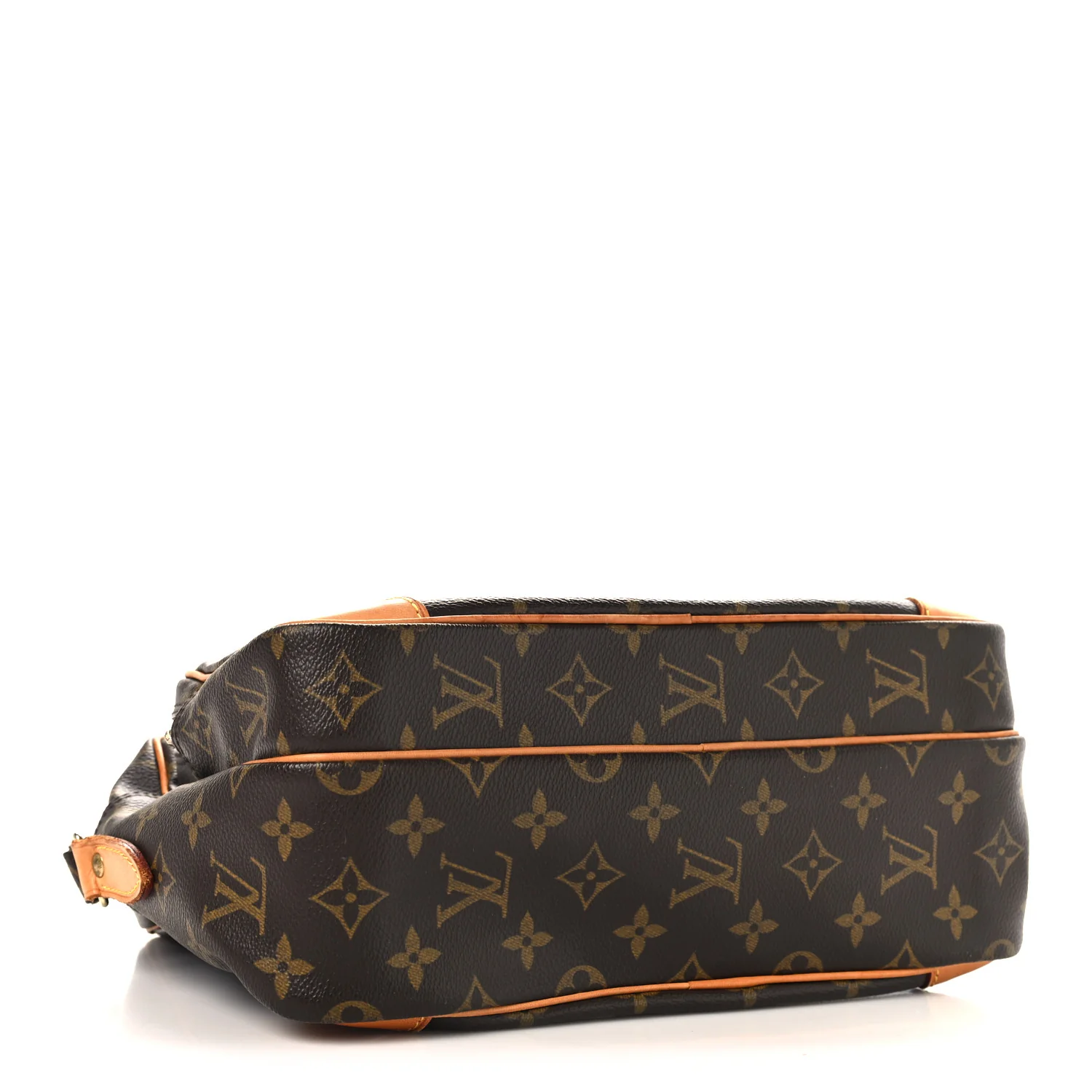 Monogram Nil 28 - Top Club