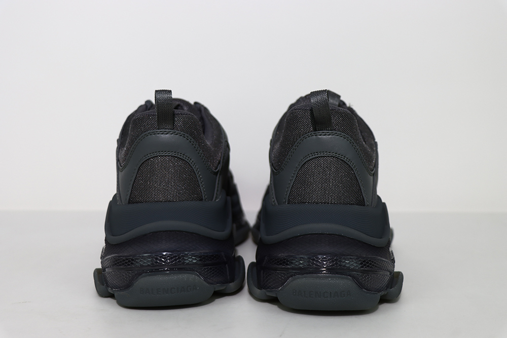 BALENCIAGA TRIPLE S SNEKAER  Dark Gray  Replica - Sneaker Replica Workshop