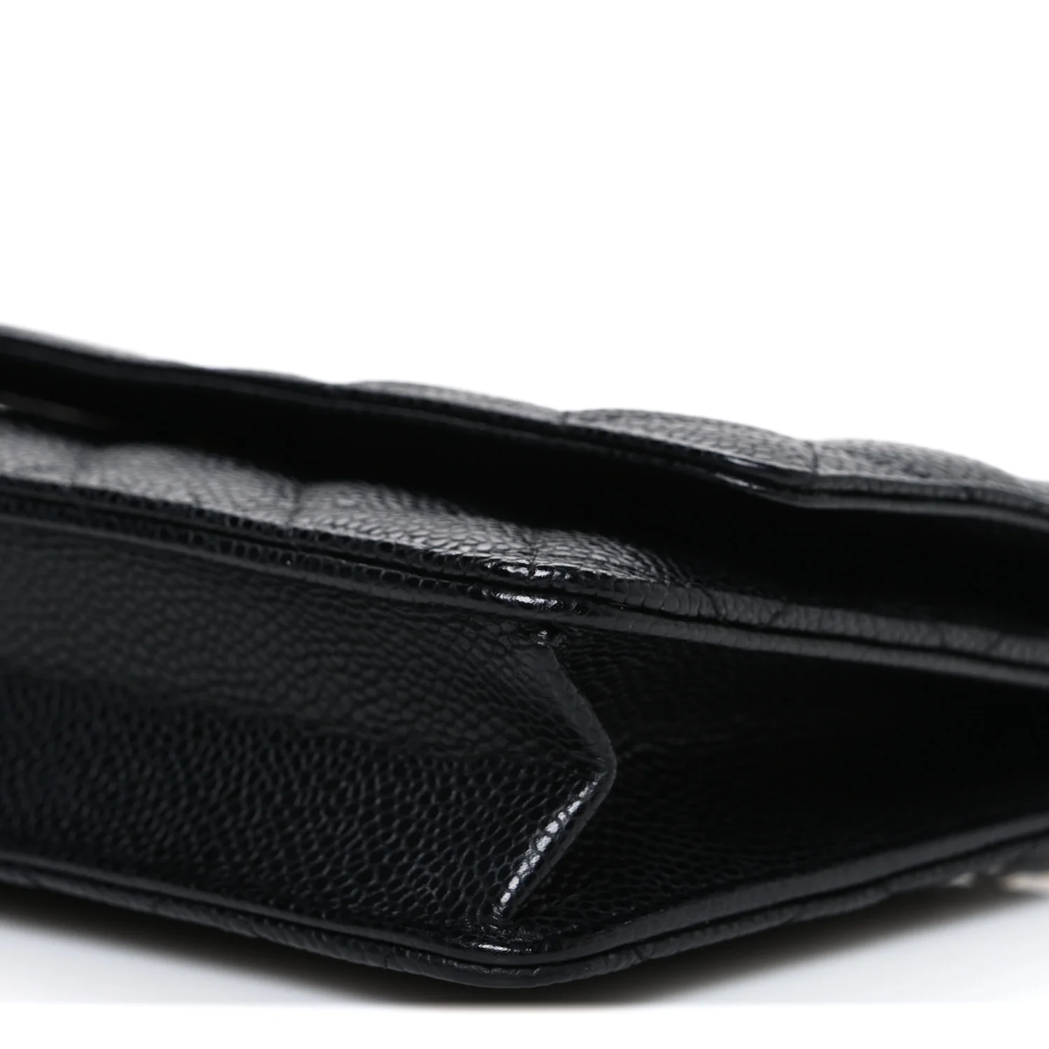 Caviar Quilted Wallet on Chain WOC Black - Top Club
