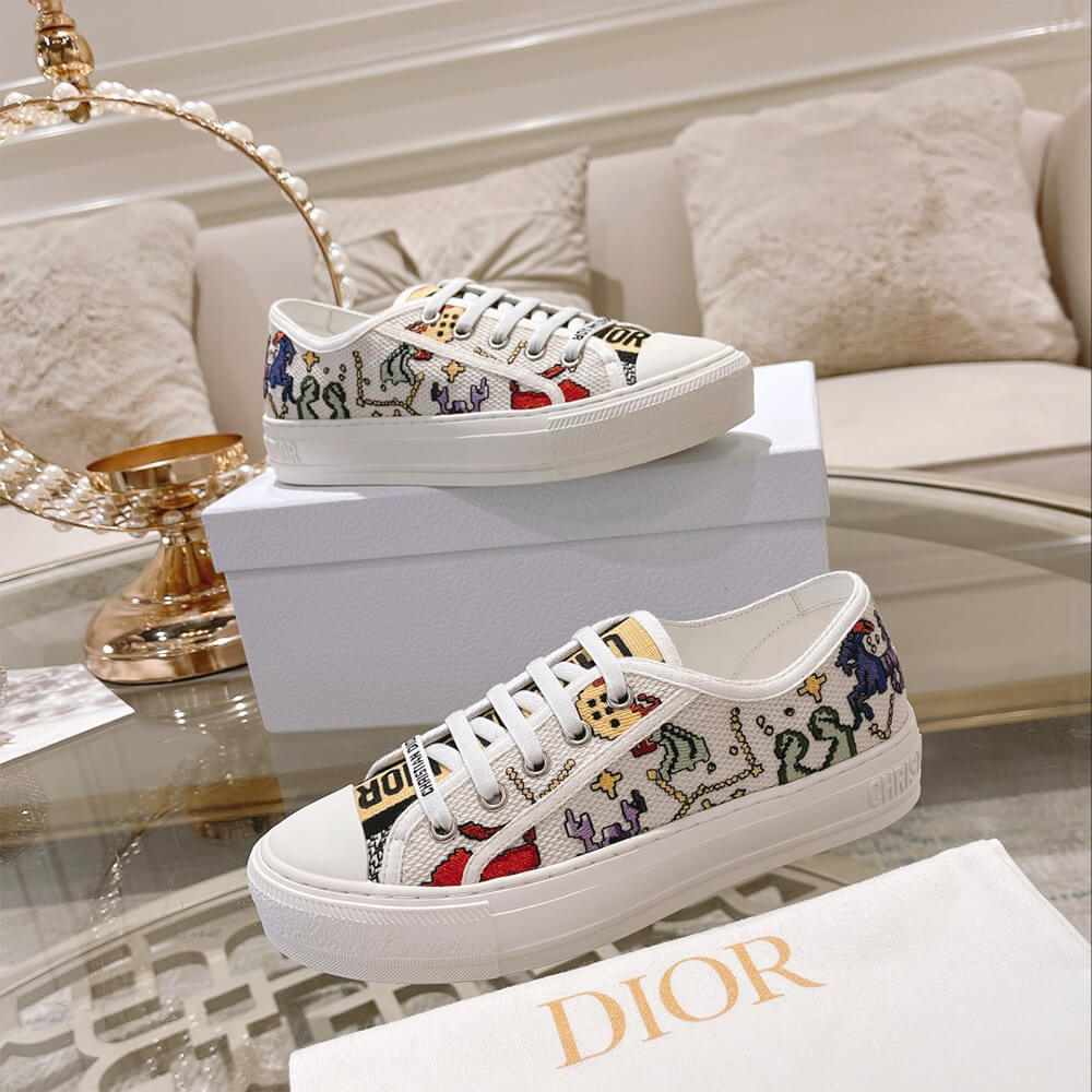 WALK N DIOR SNEAKER - Top Club