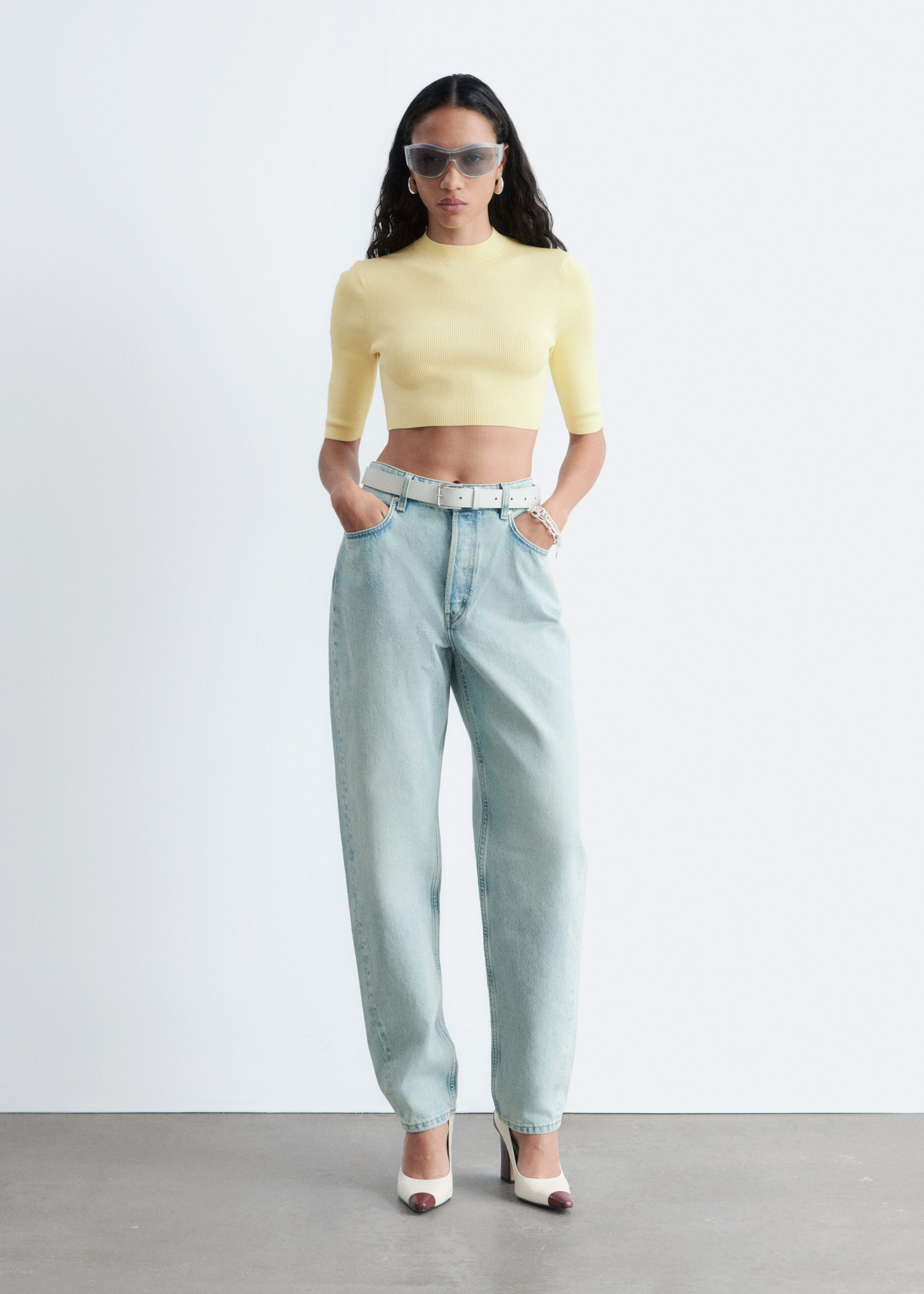 & Other Stories SLIM-FIT CROPPED T-SHIRT