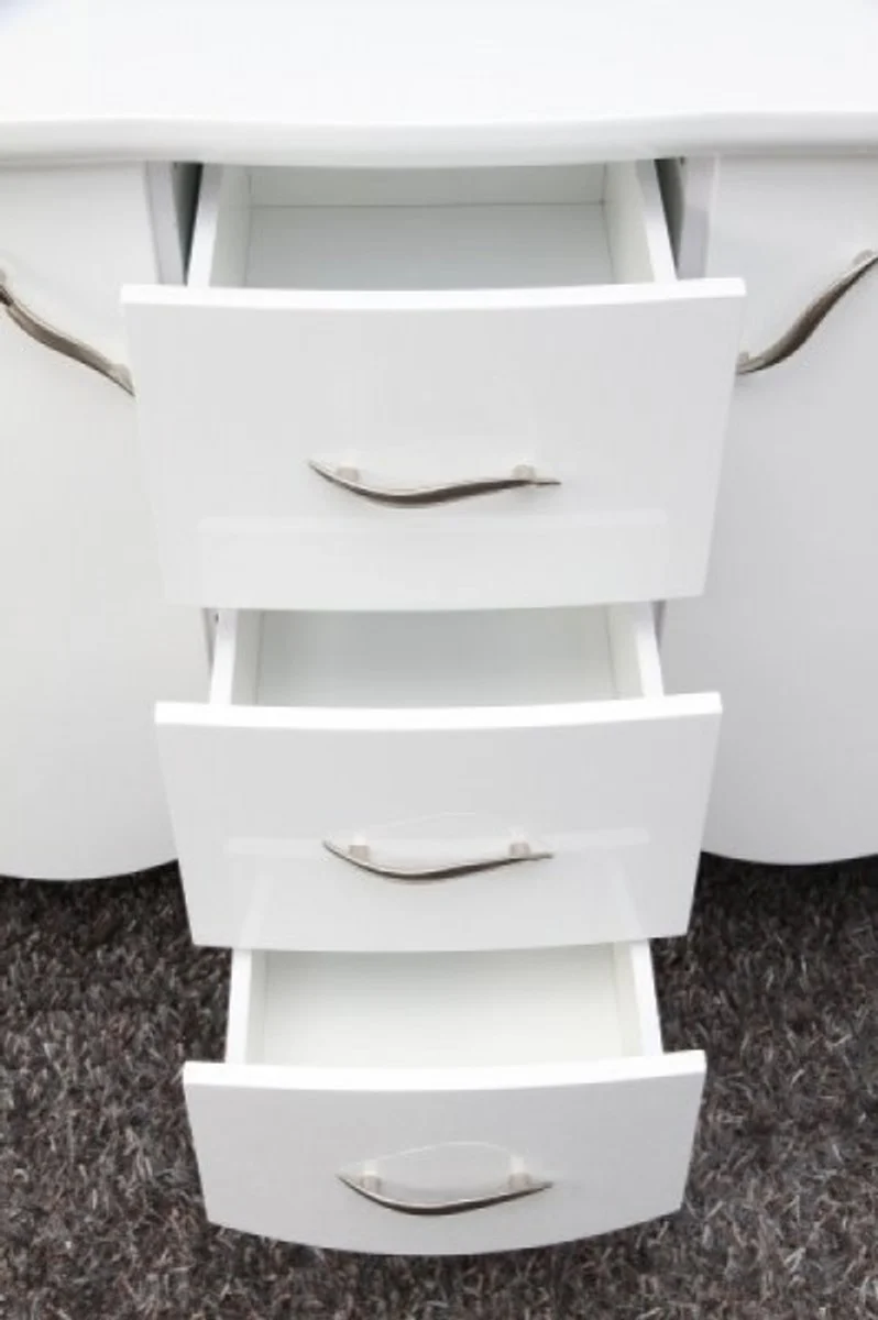 Easy-care & durable material
