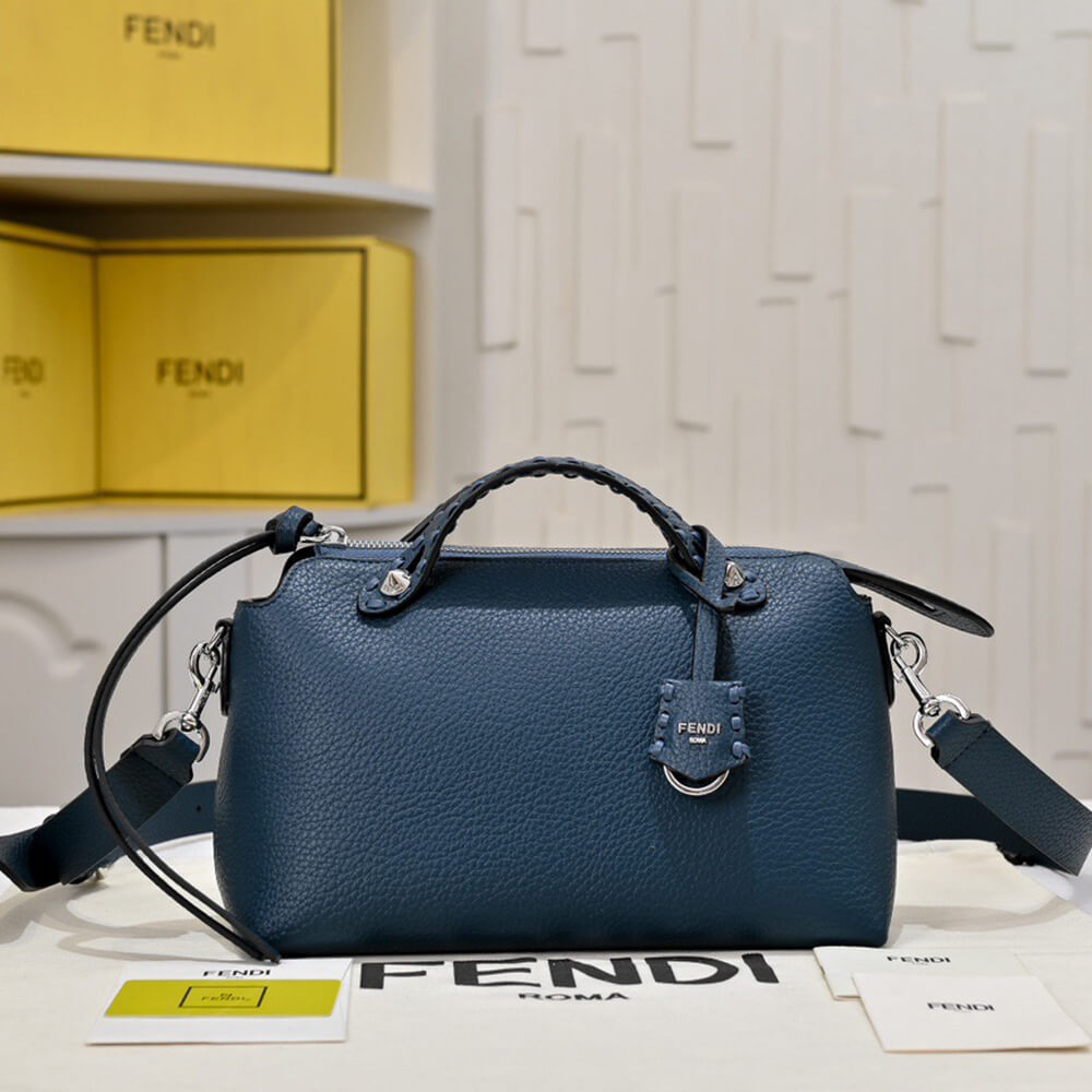 FENDI By The Way Selleria Medium - Top Club