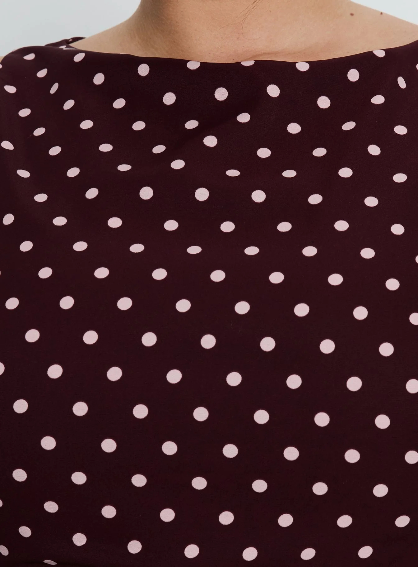 Kherin Boat Neck Romper Wine Polka Curve