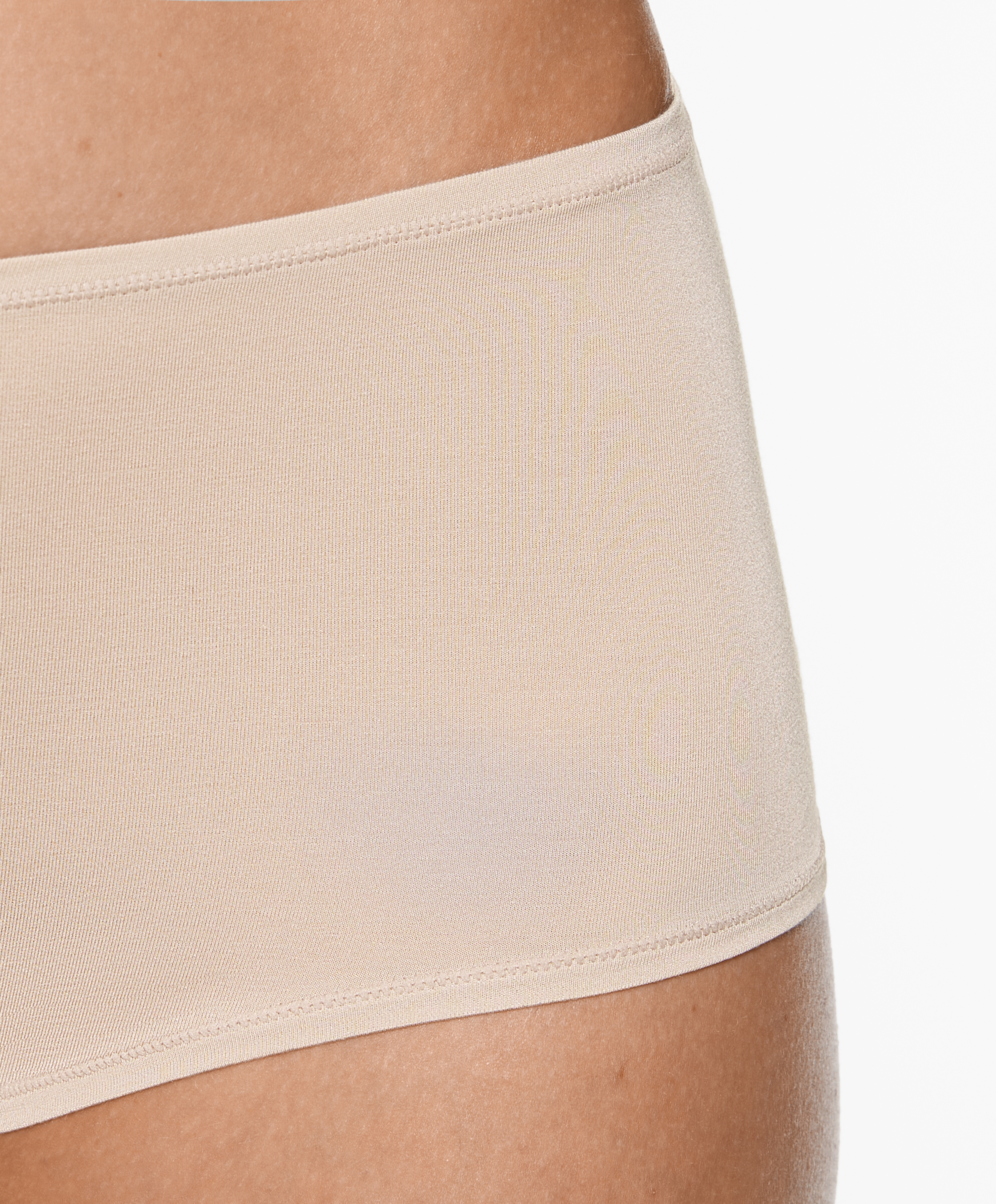 OYSHO 2 boyshort briefs in a modal blend and 16% silk