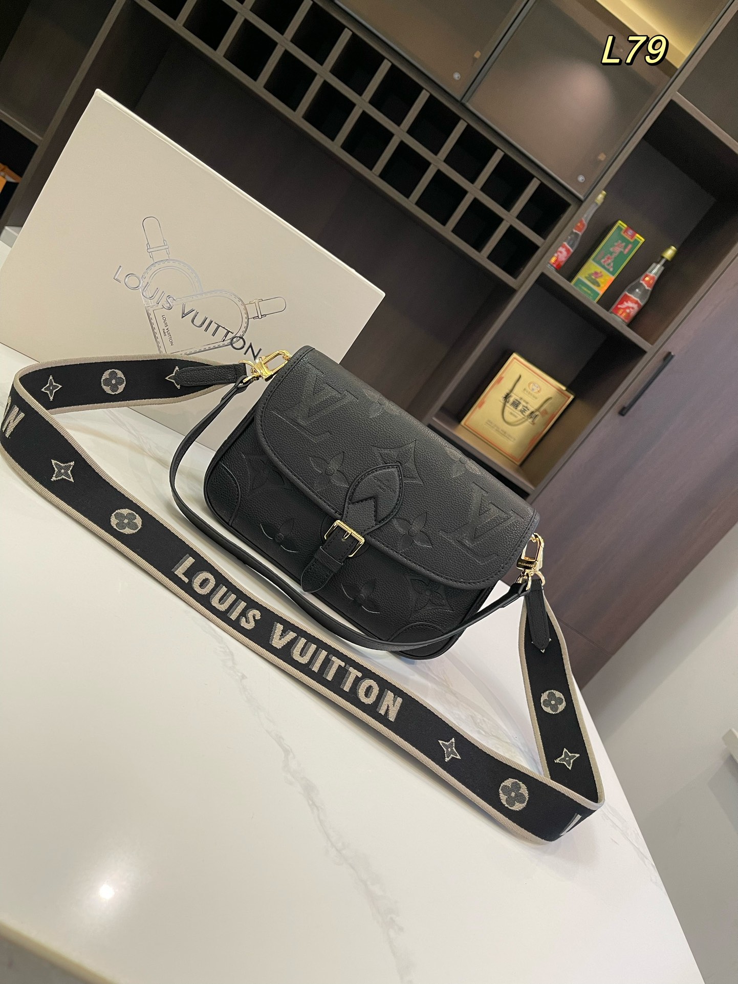 Louis new arrival Diane bag size??25*17cm - Top Club