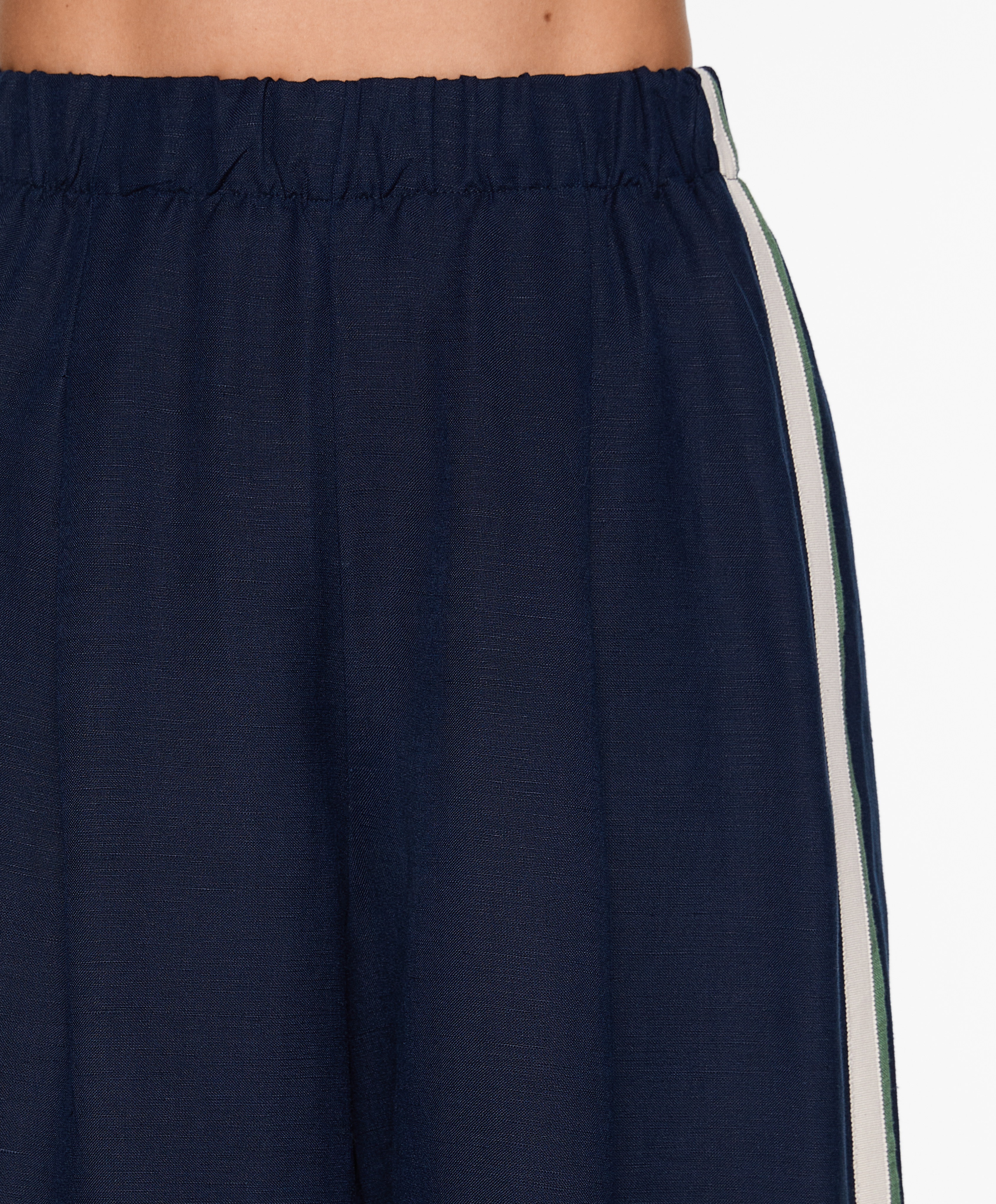 OYSHO Trousers with linen appliqué along the sides