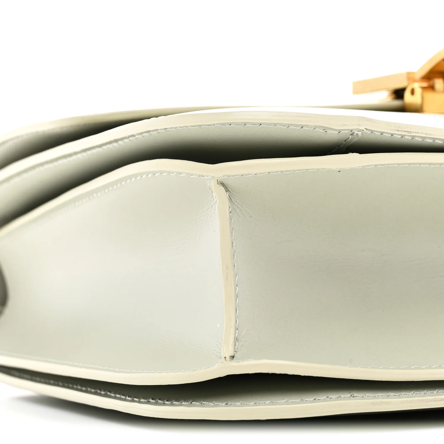 Box Calfskin Medium Classic Box Flap Bag Vert D'eau - Top Club