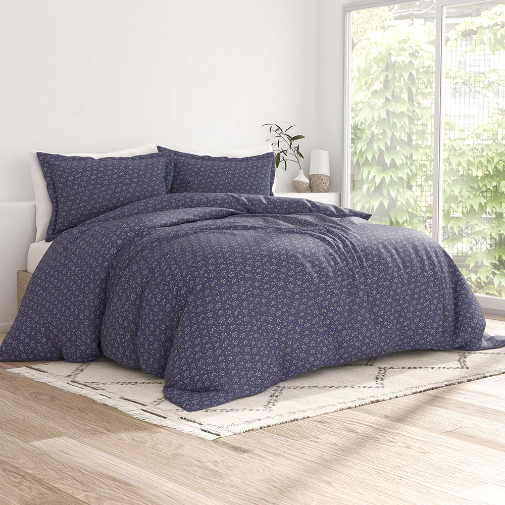 Midnight Blossoms Pattern 3-Piece Duvet Cover Set (Sale)