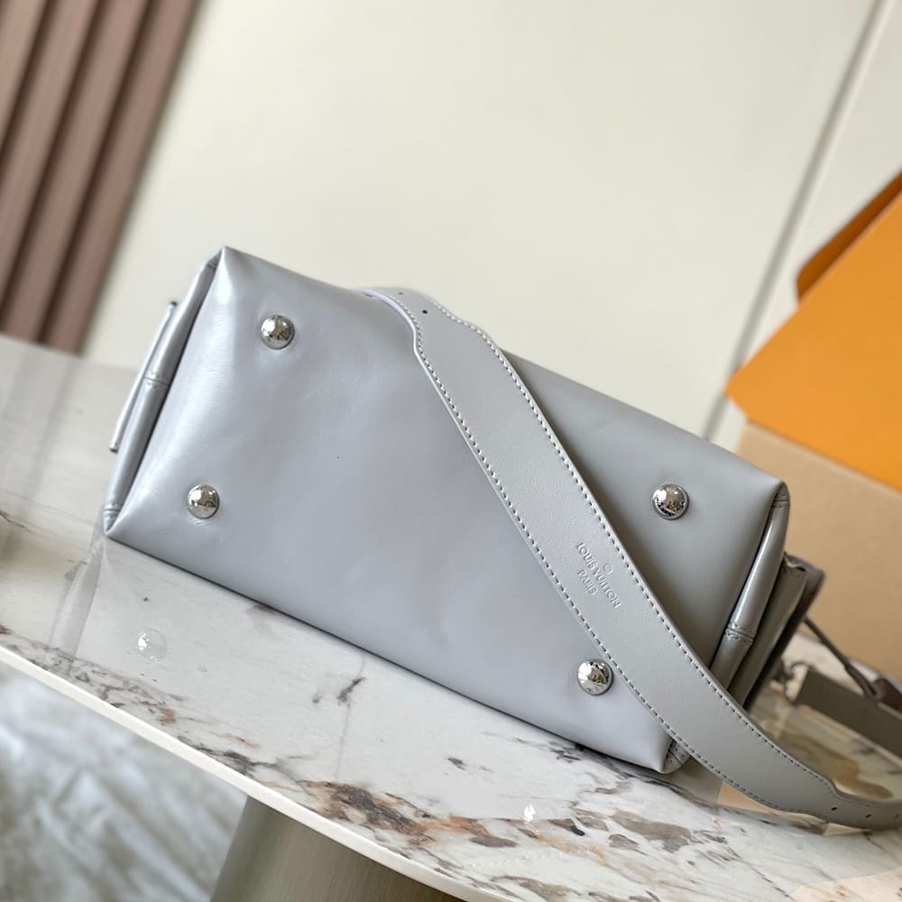 LV CarryAll Cargo Vibe PM(HIGH-END GRADE) - Top Club