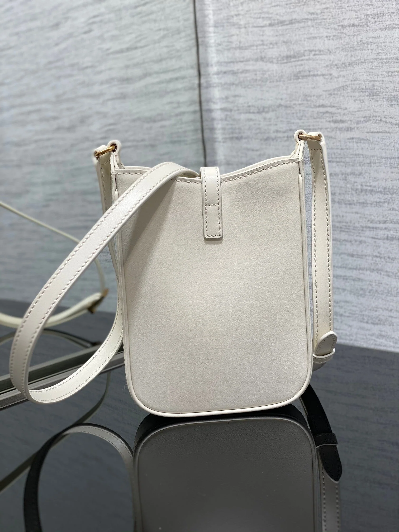 YSL Le 5 A 7 Mini White Bag - 13x20x4cm - Top Club