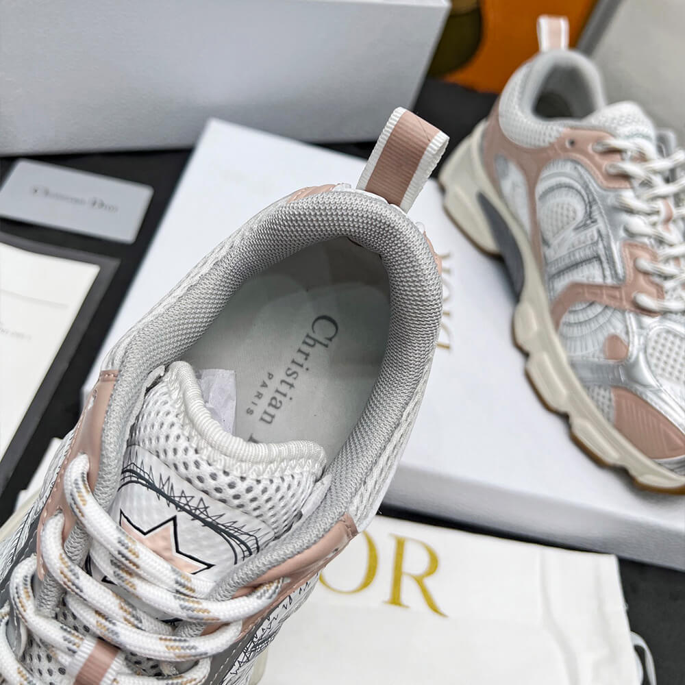 DIOR Chrono Sneaker - Top Club