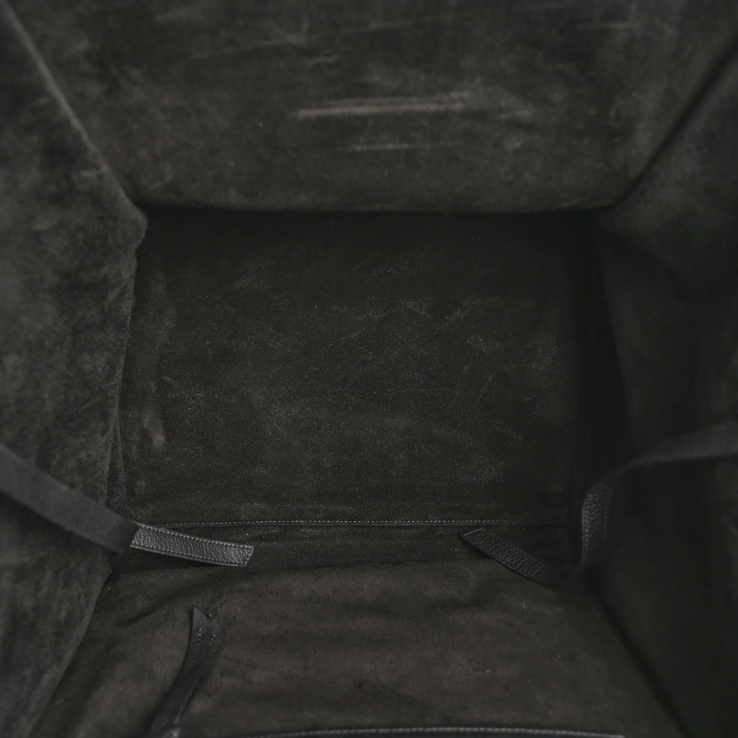 Grained Calfskin Medium Phantom Luggage Black - Top Club
