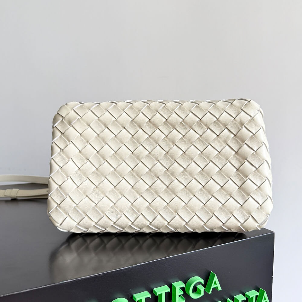 Bottega Veneta Medium Parachute(HIGH-END GRADE) - Top Club