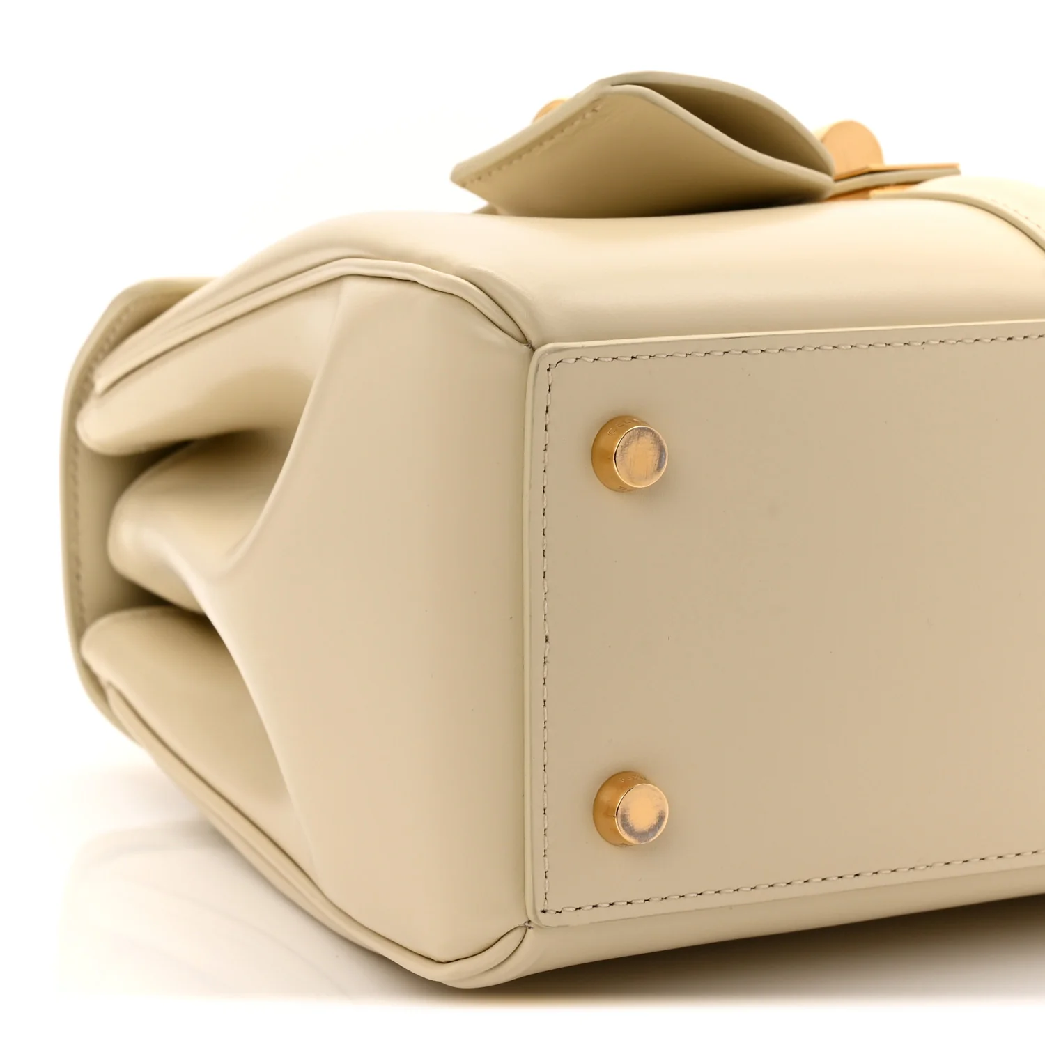 Satinated Calfskin Small 16 Top Handle Bag Beige - Top Club
