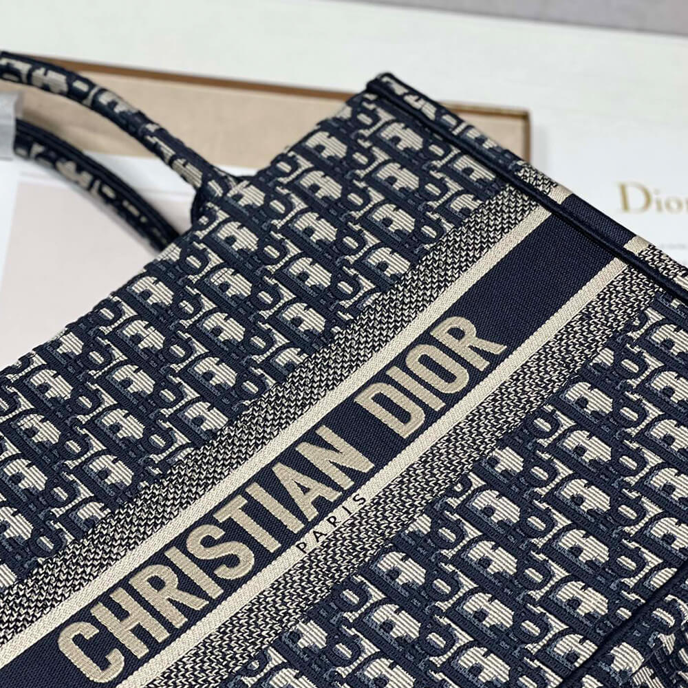 MEDIUM DIOR BOOK TOTE - Top Club