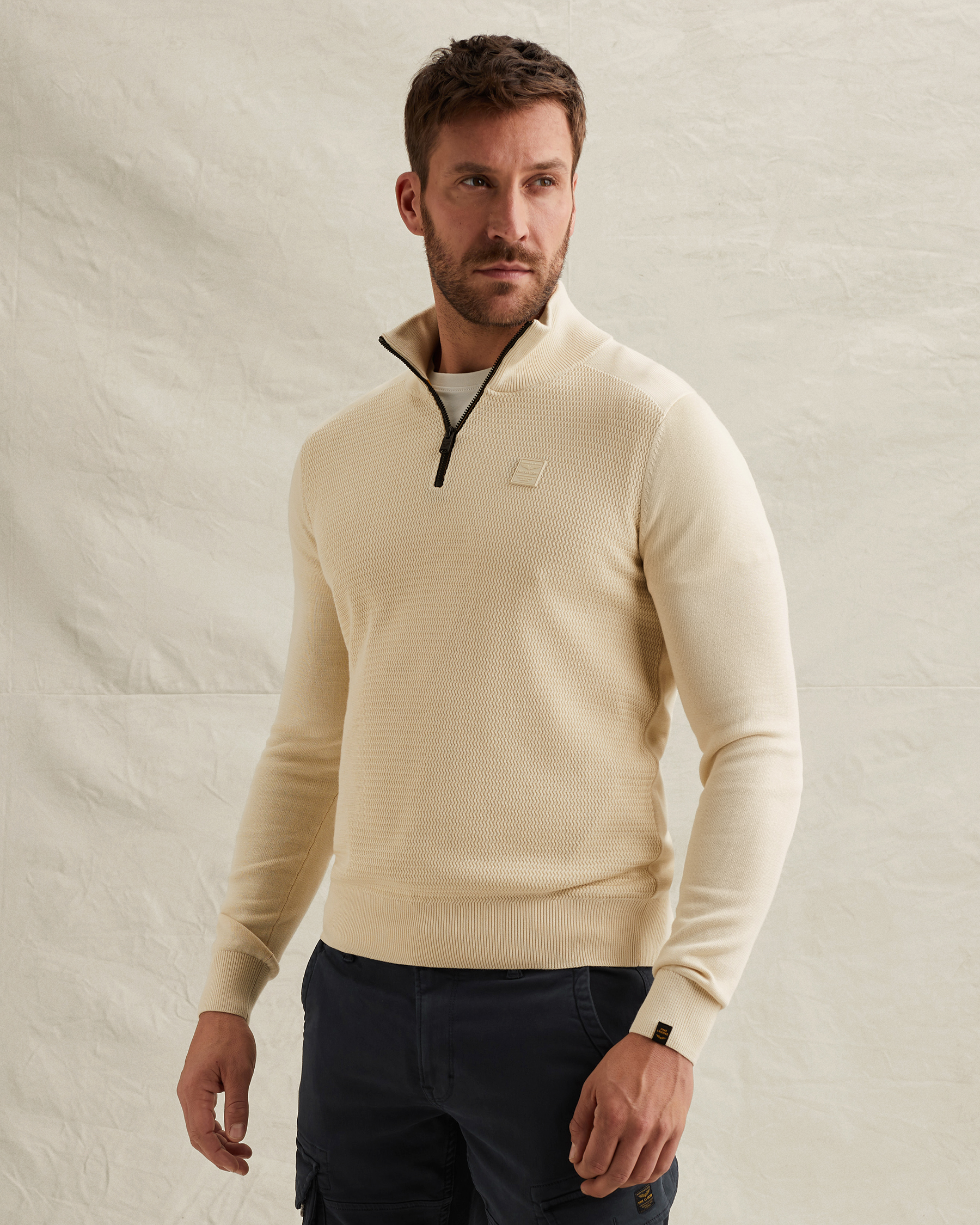 Pullover in cotton/modal with half-zipx