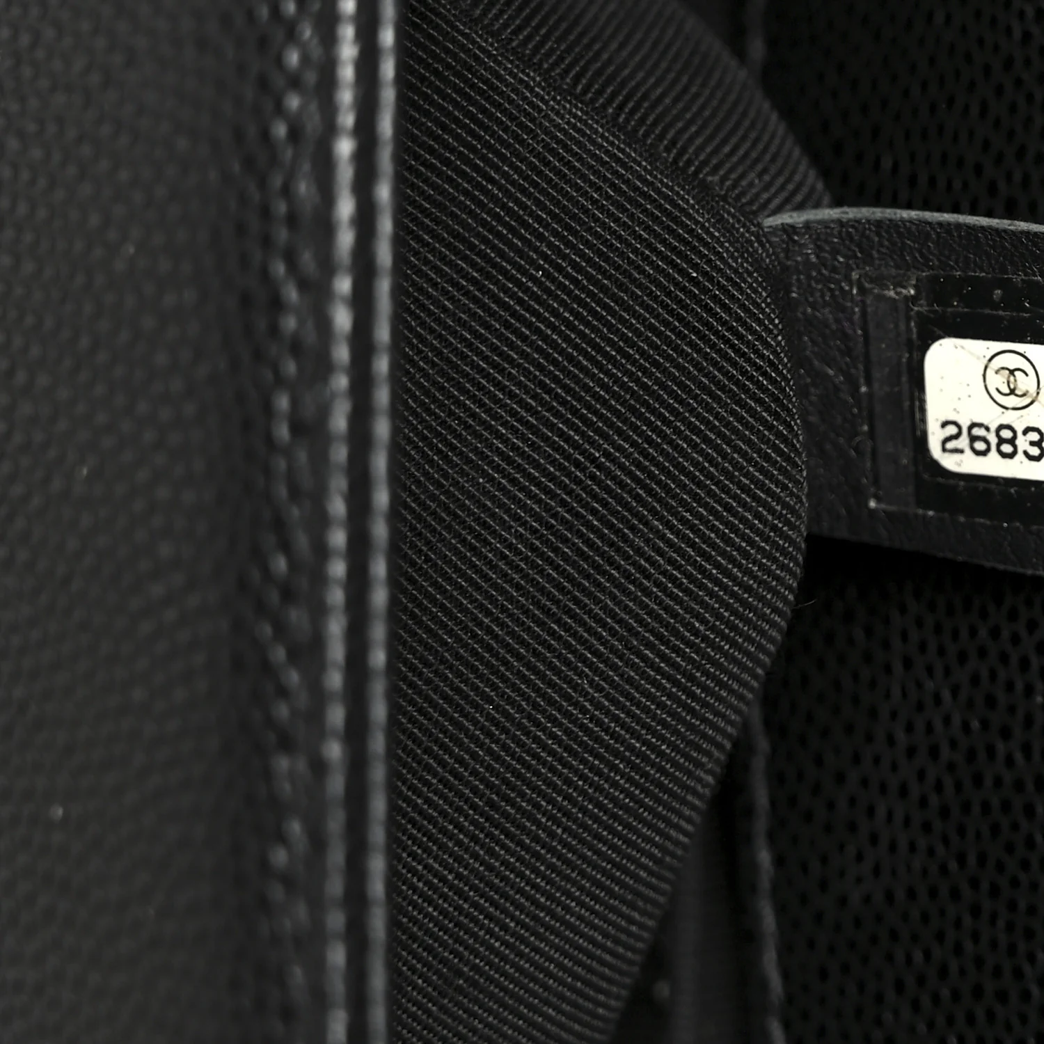 Caviar Quilted Medium Boy Flap Black - Top Club
