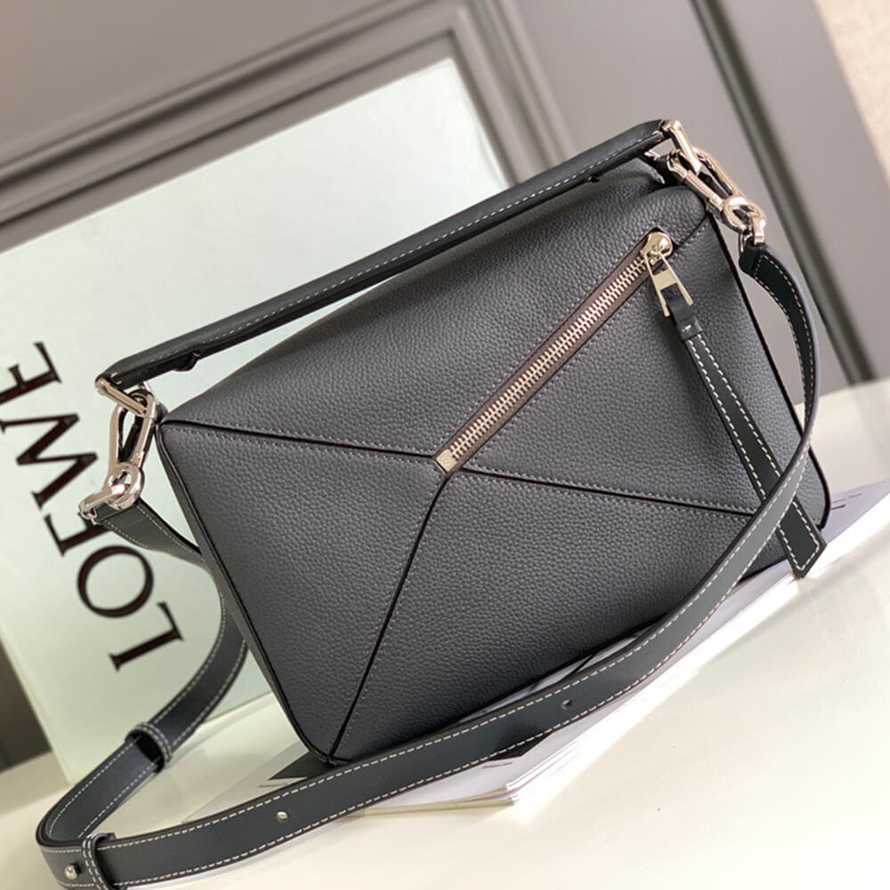 LOEWE Small Puzzle Bag - Top Club
