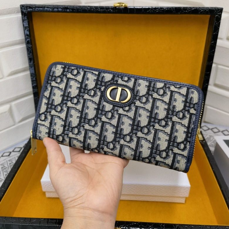 D wallet 19X10X2.5cm 01 - Top Club