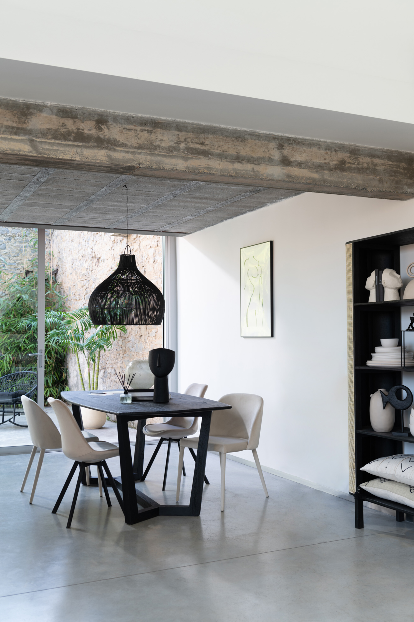 Wandkast Molly exotisch hout/rotan zwart
