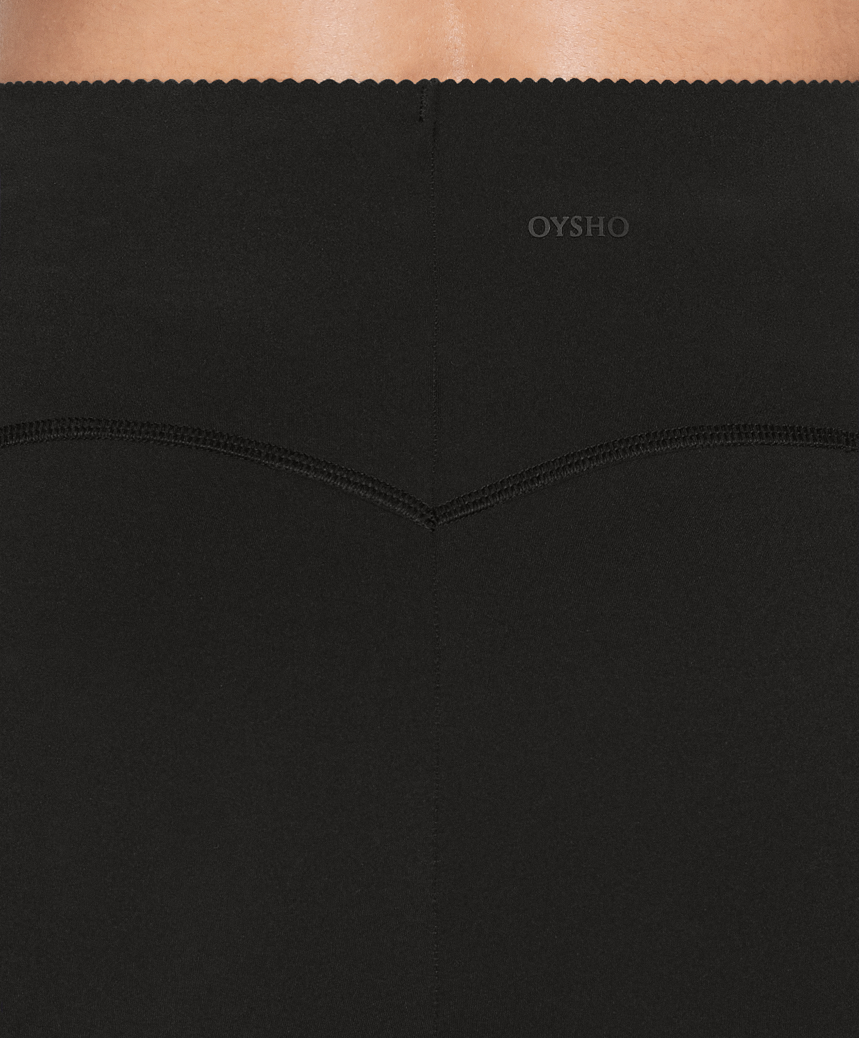 OYSHO Compressive raise up ankle-length leggings