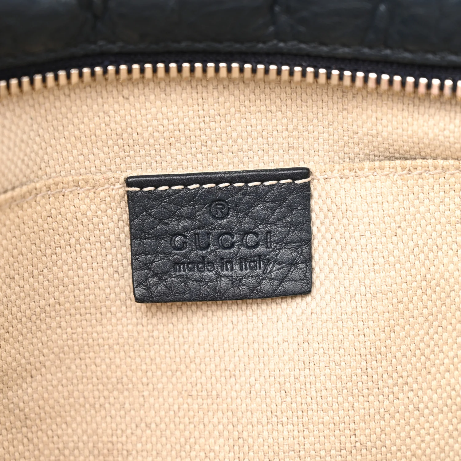 Pebbled Calfskin Small Soho Disco Bag Blue - Top Club