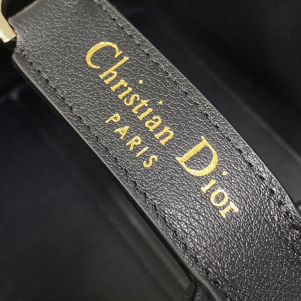 Medium Dior Toujours Bag - Top Club