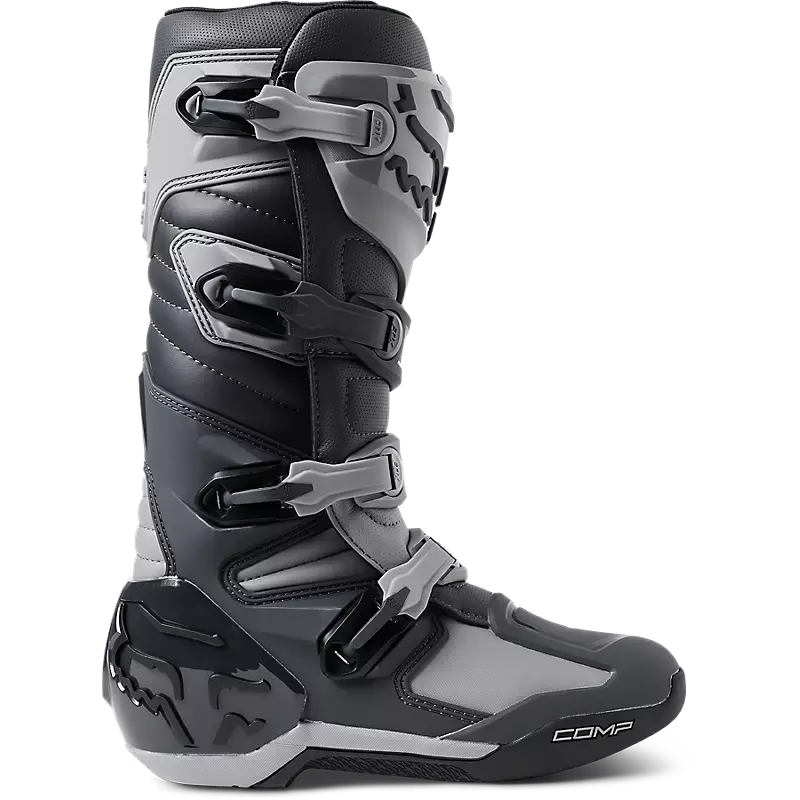 Complete boots