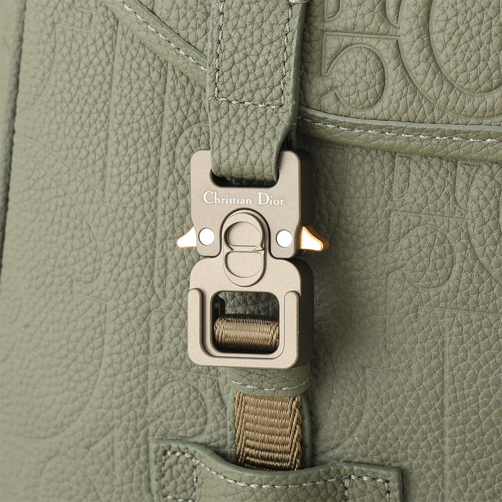 Dior Hit the Road Backpack with Flap(high-end grade) - Top Club