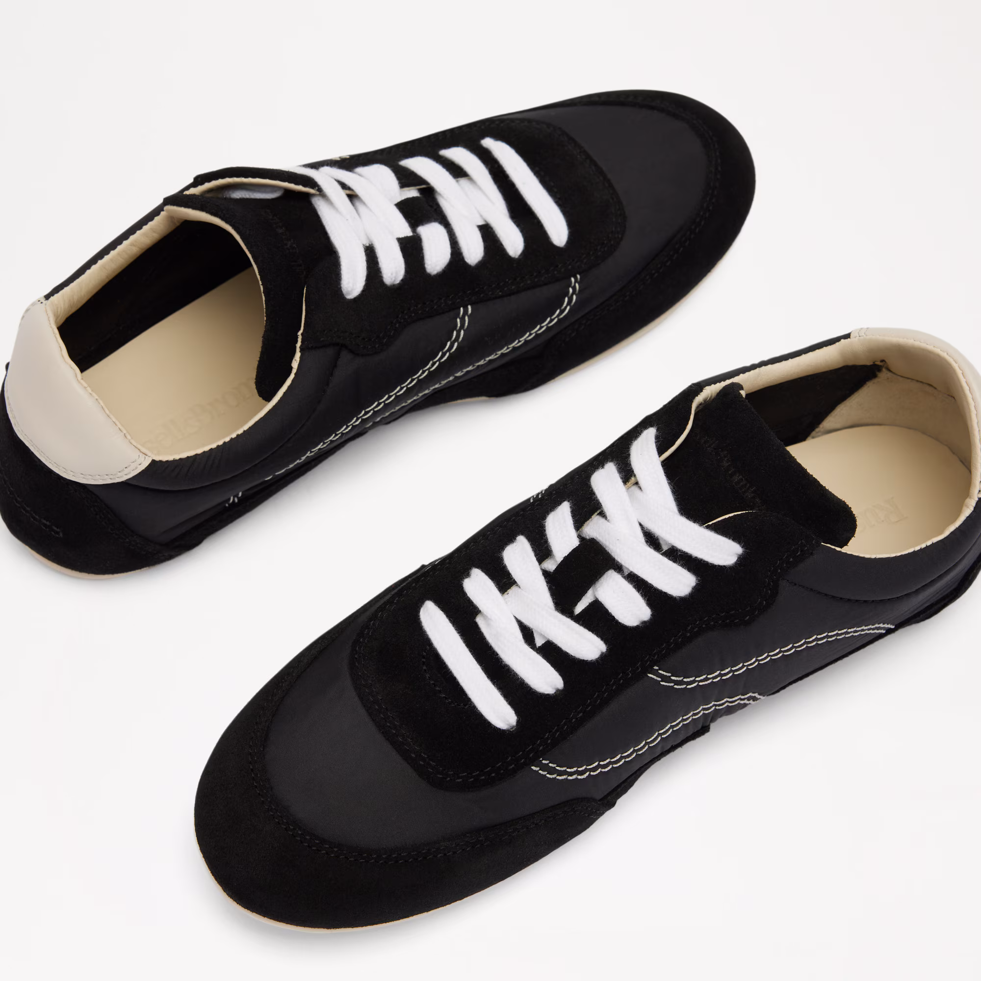 CessUltra Thin Sole Trainer
