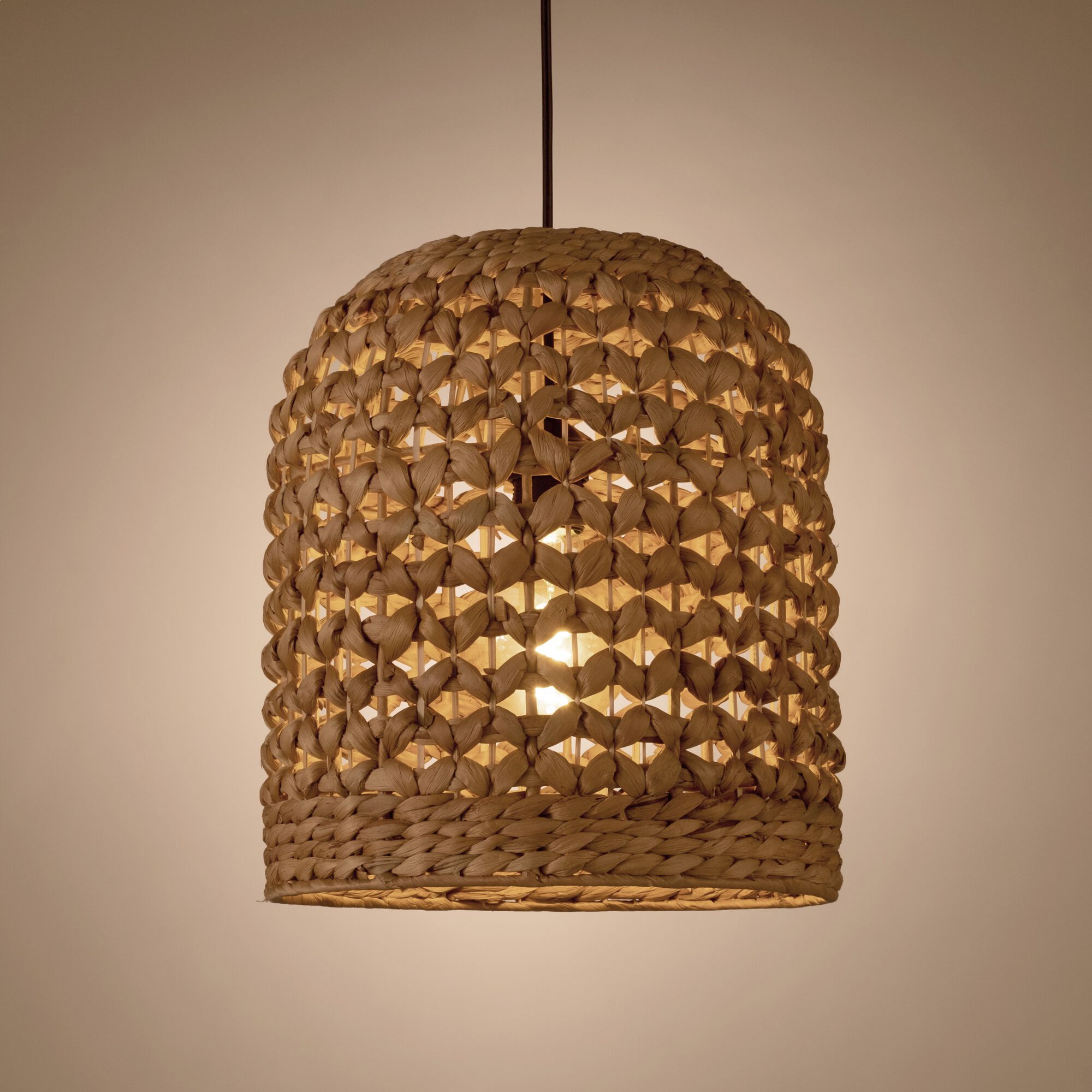 VARAGE - Suspension naturelle non électrifiée en jacinthe d'eau - D30xH35cm