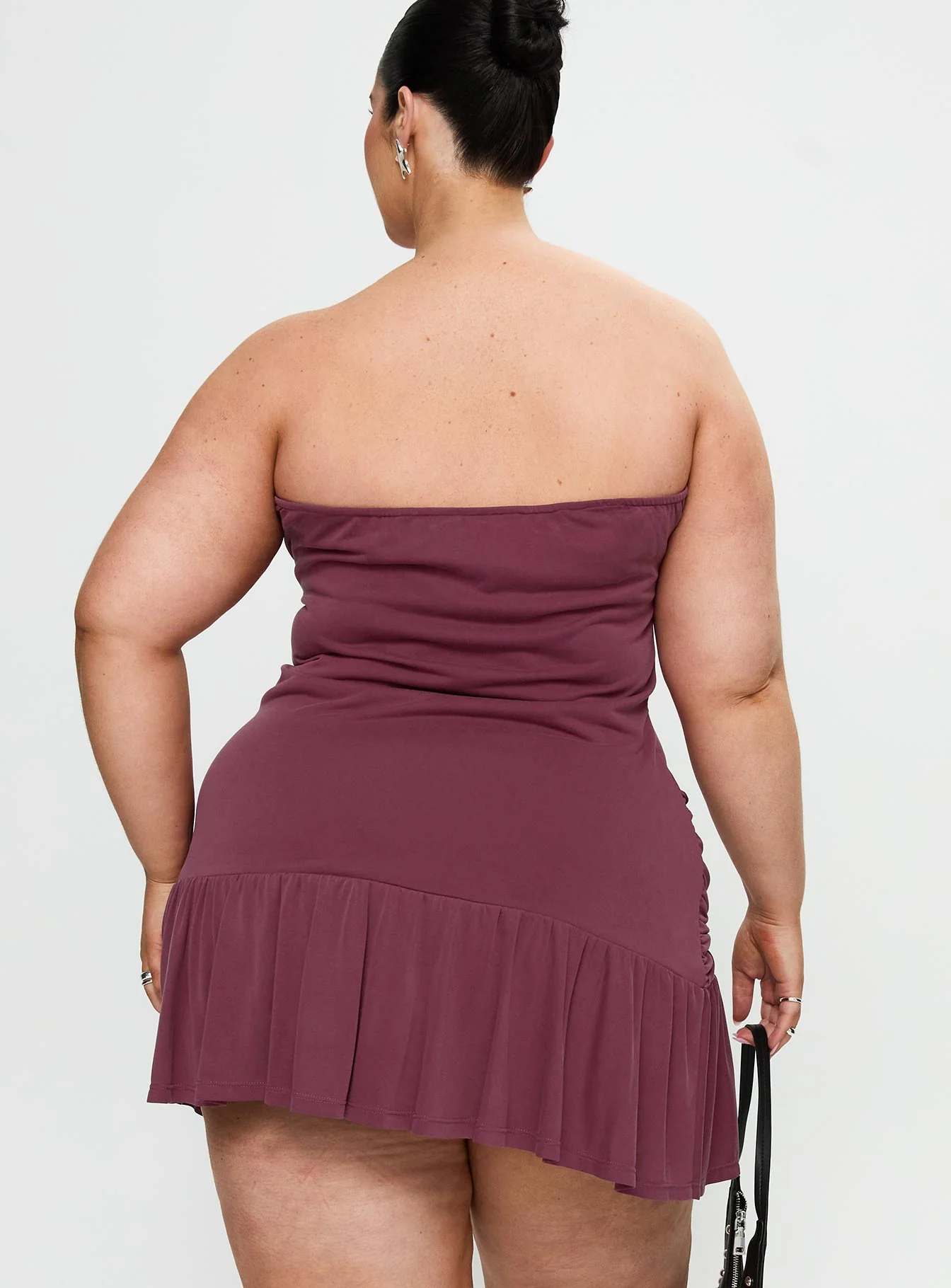 Love Lingers Strapless Mini Dress Burgundy Curve