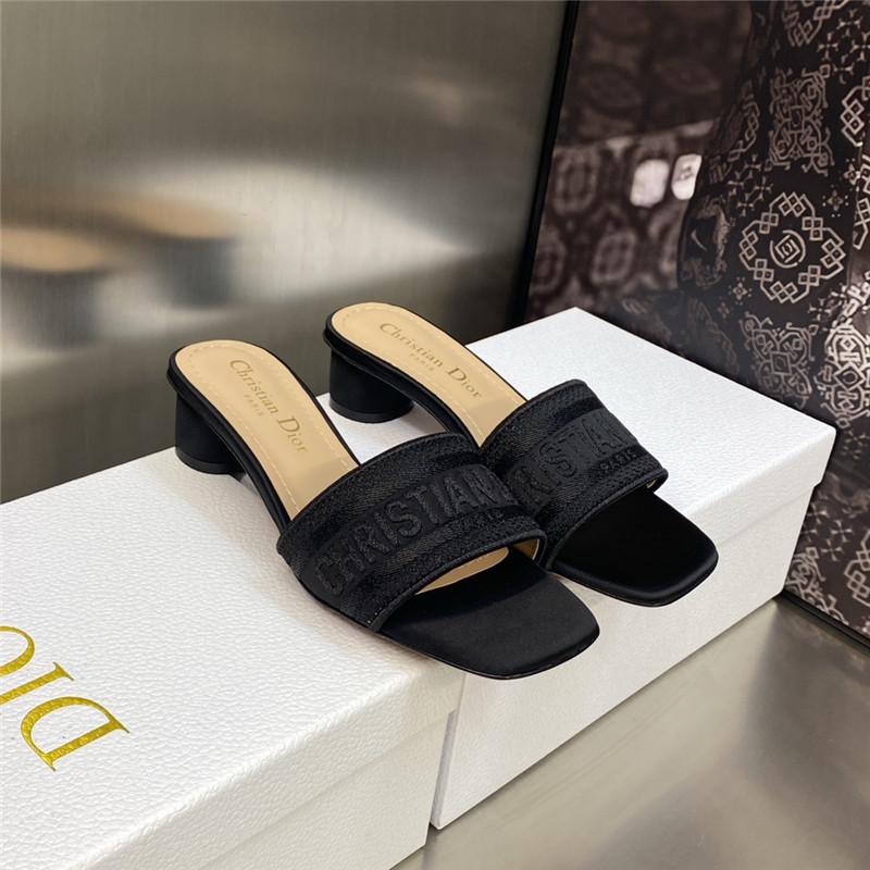 dior new flip flops color matching women s shoes - Sneaker Replica Workshop